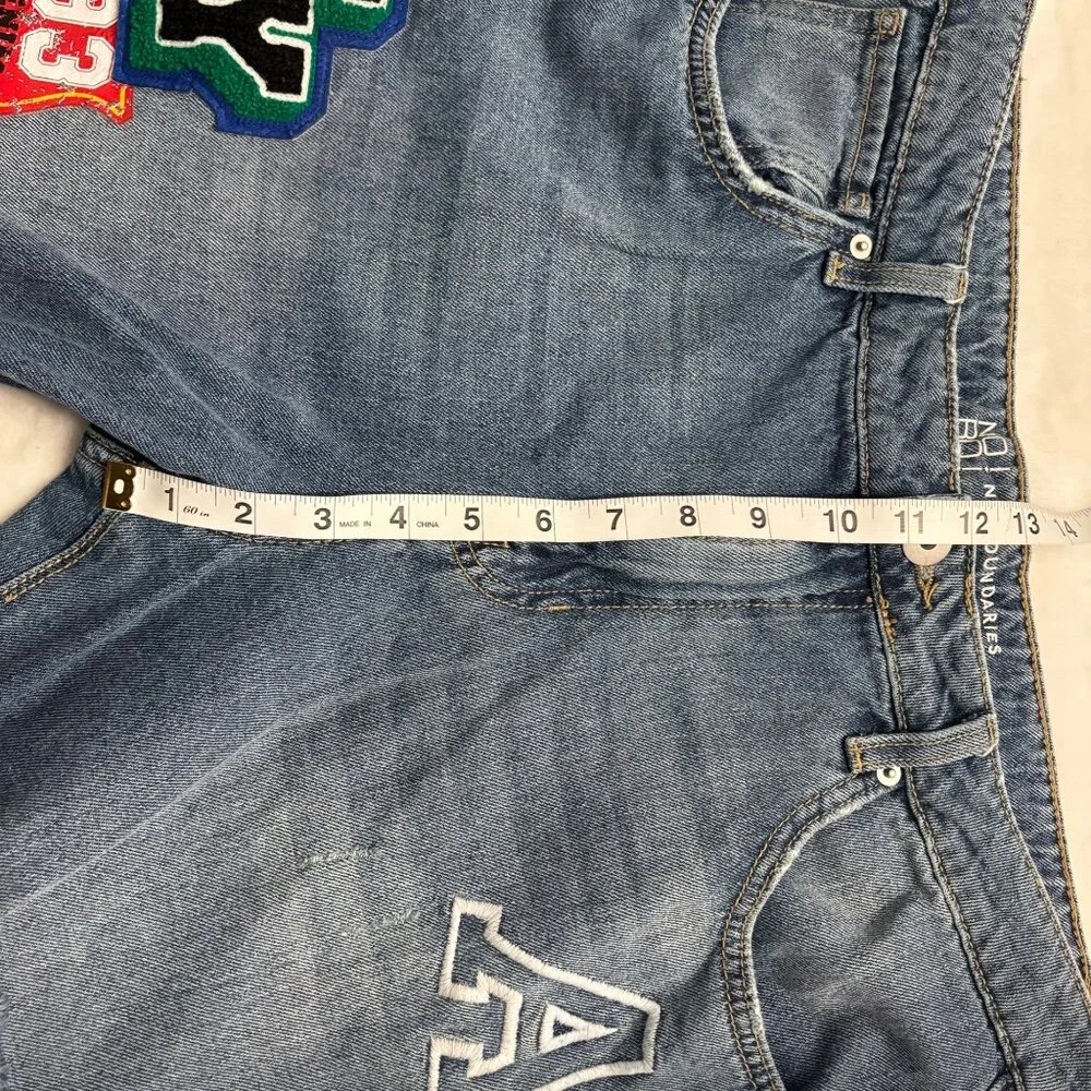 Womens Distressed Patchwork Denim Jeans Embroidered Juniors Size15 No Boundaries - Picture 7 of 13